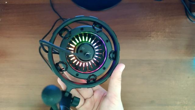 Обзор и сравнение микрофонов Fifine A8 и Fifine K658. Достоинства и недостатки обоих. смотреть онлайн