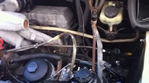 2013г. Как закачать топливо в топливный фильтр и развоздушить систему.