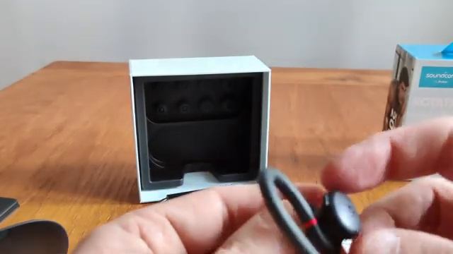 Soundcore Sport X10 by Anker - UNBOXING смотреть онлайн