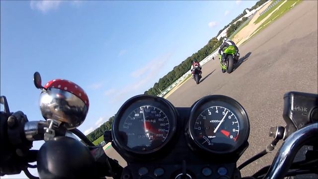 Underdog Honda NTV best Battles in Mettet смотреть онлайн