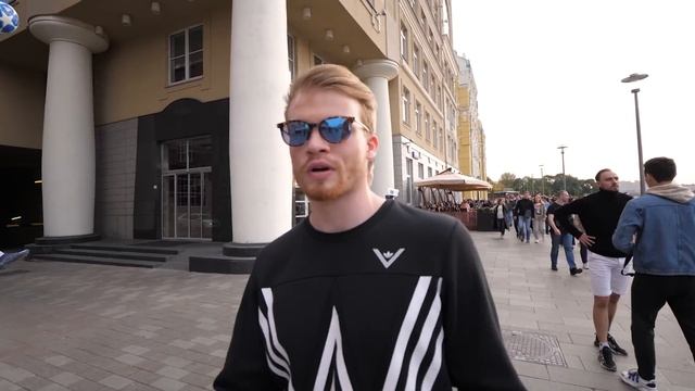 КТО прыгнет ВЫШЕ Роналду - ПОЛУЧАЕТ 10.000! / CRISTIANO RONALDO JUMP CHALLENGE смотреть онлайн