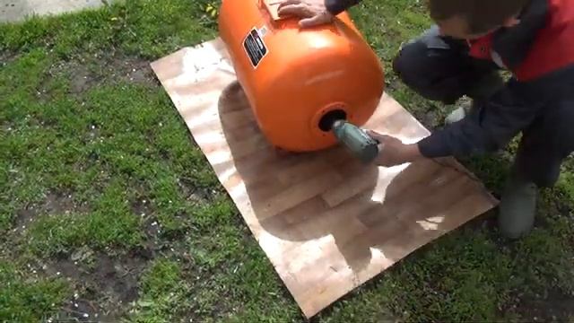 Замена мембраны гидроаккумулятора самостоятельно / Replacement of the hydraulic accumulator membran смотреть онлайн