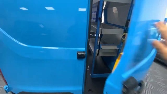 2017 67 FORD TRANSIT CUSTOM 2.0 340 L2 H2 LWB HI ROOF 130 BHP 1 OWNER AIR CON LOW MILES CHOICE OF 2 смотреть онлайн