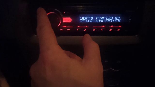 Pioneer MVH-28BT старенькая автомагнитола. Интуитивное постижение органов управления. смотреть онлайн