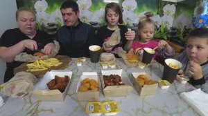 мукбанг бургеры