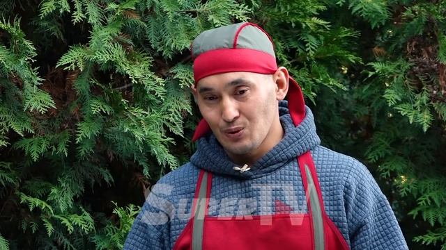 Түрлөп тамак жасап, интернетти “жарган” таластык блогер смотреть онлайн