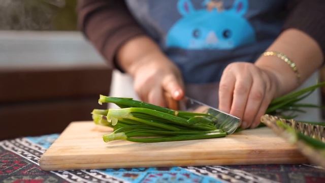 Delicious Liver and Potato Piroshki Recipe. Homemade Fried Buns. Russian Piroshki. смотреть онлайн