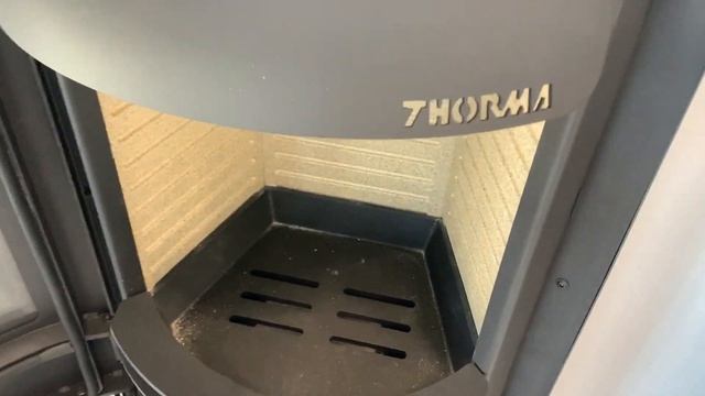 Thorma Zaragoza Plus смотреть онлайн