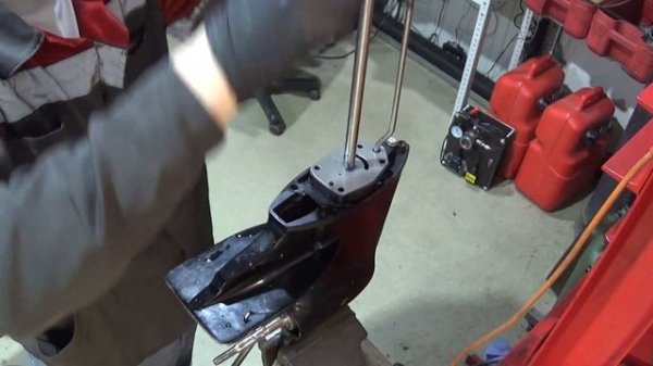 MERCURY ME 15 c водой в редукторе