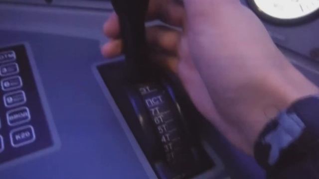 ЭС2Г кабина "Ласточка" управление электропоездом, вынужденная остановка смотреть онлайн