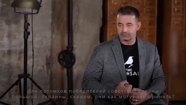 Продолжается неравный бой отечественного шоубиза с подлыми американскими дельцами из губительного дл смотреть онлайн