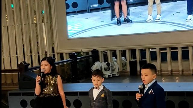 Дети спели песню на свадьбу сестры до слёз смотреть онлайн