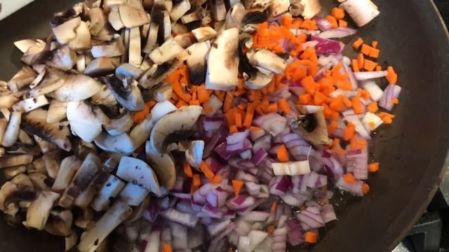 Рассыпчатый рис с морепродуктами. Наслаждение вкусом! смотреть онлайн