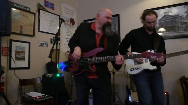 Eric Lindberg Trio - "I Saw It Coming" смотреть онлайн