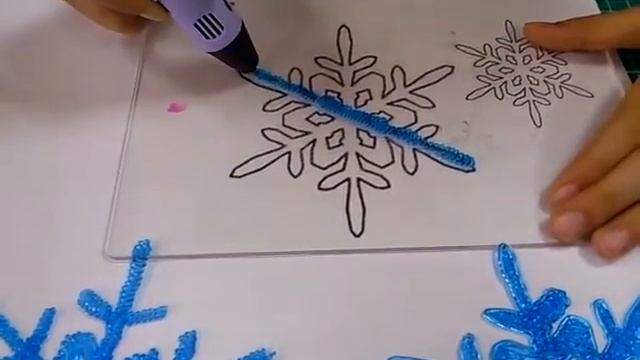 Рисуем Снежинки смотреть онлайн