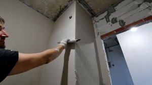 Штукатурка ровного наружного угла. Формирование наружного угла штукатурки. Чёткий, ровный угол.