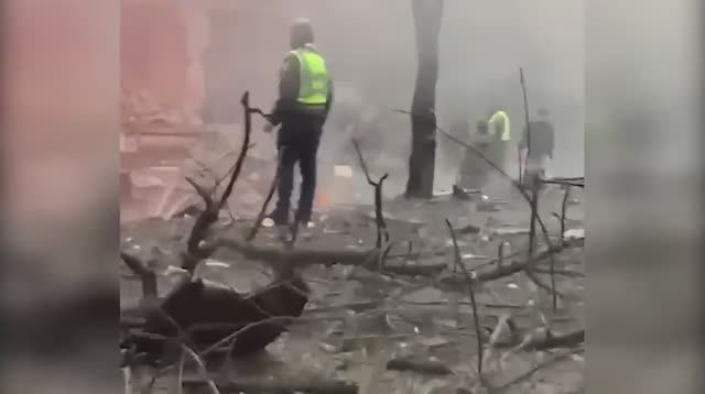 Американское ПВО попала в гражданский объект в Киевской области. смотреть онлайн