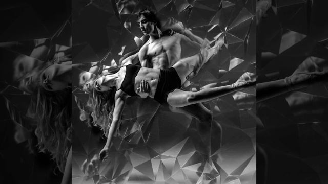 МАКС ФАДЕЕВ | Танцы на стеклах | MilaStix смотреть онлайн