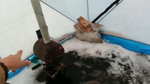 ✔️Жара+30 в палатке, видео обзор печь на дровах, для зимней рыбалки, в палатку. Рыбалка с комфортом