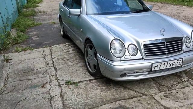 Мерседес W210 E55 AMG мой взгляд.