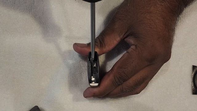 How to replace 2022 Kia Carnival Key Fob battery смотреть онлайн