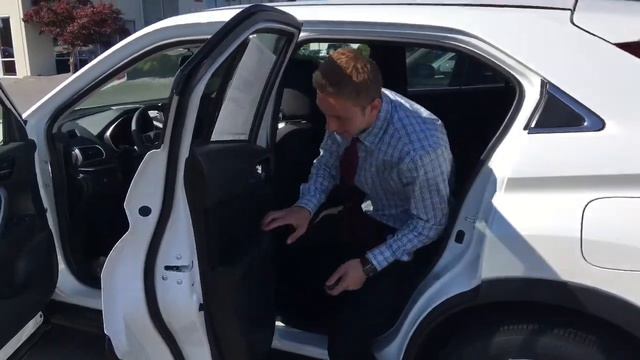 Newest Car Salesman at KarMART смотреть онлайн