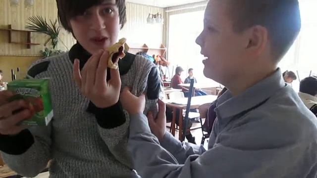 сламал...:D смотреть онлайн