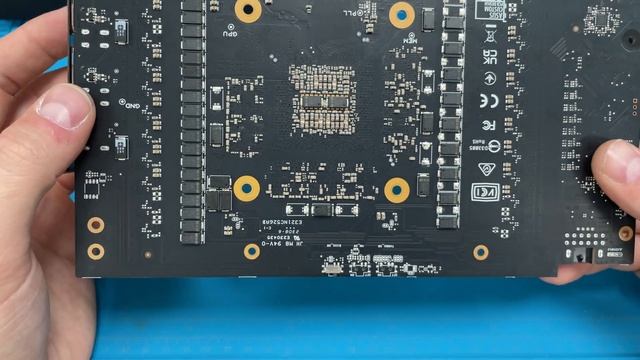 Asus RTX 4080 Noctua смотреть онлайн