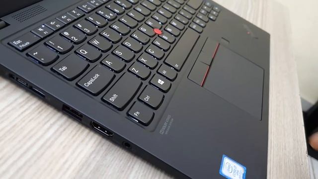 The Almost Perfect Laptop / Lenovo Think Pad X1 Carbon 7th Gen (2019) Review смотреть онлайн