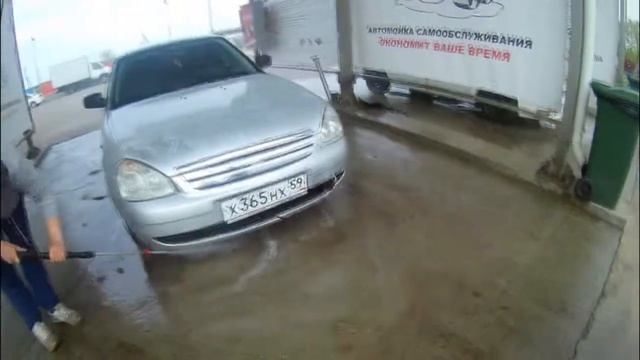 Лайфхак как помыть машину за 50 рублей смотреть онлайн