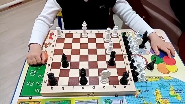 Рокировка в шахматах! 5 правил рокировки! смотреть онлайн