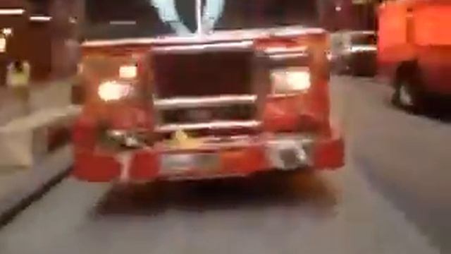 пожар в здании 15 Broad Street (Угол Wall Street) смотреть онлайн