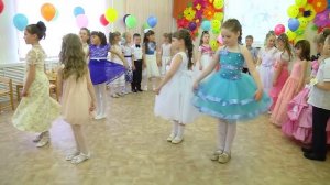 Выпускной в детском саду | детские танцы и пение | видео для развития детей
