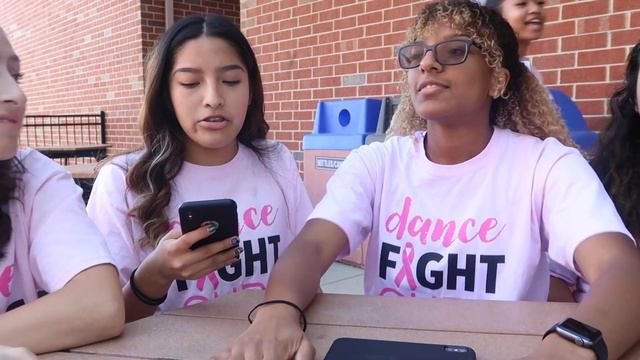 GAME DAY MORNING ROUTINE II PINK OUT GAME смотреть онлайн