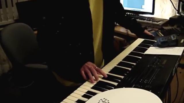 shaMan vs Daft Punk (Kanye West) - Stronger vocoder смотреть онлайн
