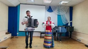 Ложенко Елизавета, возрастная категория 13-18 лет, номинация "Народный вокал" (соло)