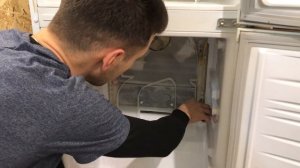 Самсунг не включается . Ремонт Холодильников