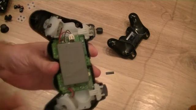 Ковыряем джойстики DUAL SHOCK3, разбор оригинала и Китая смотреть онлайн