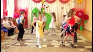 Веселая полька в детском саду.mp4