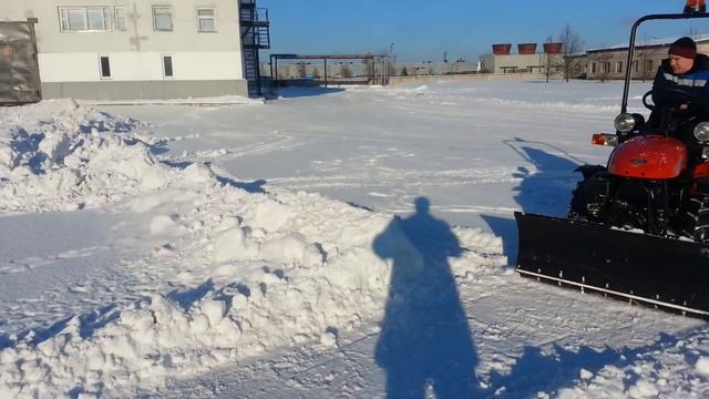 МТЗ 152 с отвалом (без спарки) смотреть онлайн