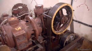 Лебедка лифта до капремонта и после