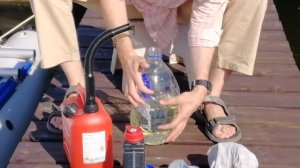 021 Готовим топливную смесь для Тохи -    How to prepare fuel mix for Tohatsu 3,5B2
