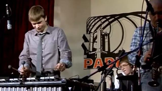 Ivanov Vibe Band Macedonian Dance смотреть онлайн