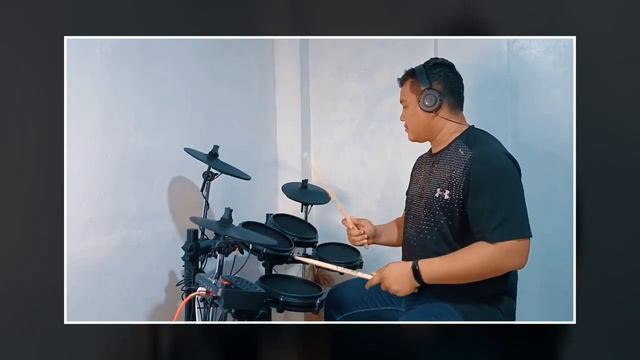 All I Want for Christmas Is You - Drum Cover - Alesis Turbo Mesh Kit смотреть онлайн