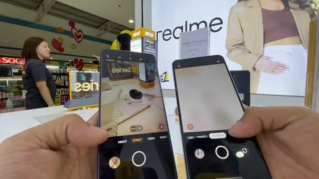 REALME 10 VS REALME 10 PRO 5G | HELIO G99 , SNAPDRAGON 695 5G Processor  #realme #realme10pro5g
