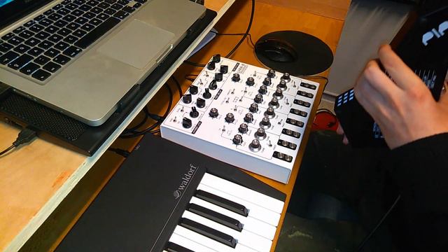 Soma Lyra 8 + Soma Pipe (Ambient Drone 3) смотреть онлайн