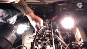 Рассухариватель клапанов и замена маслосъемных колпачков на 1G FE.