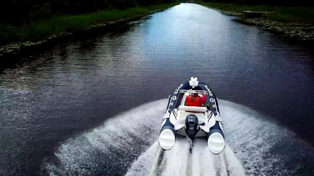 Испытания катера. РИБ - Sthormline LUX 420 на Ладоге смотреть онлайн