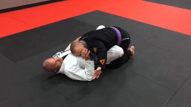 Butterfly Guard Pass (Проход Баттерфляй Гарда). Бразильское Джиу-Джитсу