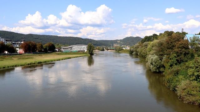Иду в криминальный район. Жизнь в Словакии смотреть онлайн